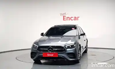 Mercedes-Benz E-Class 2023 2.0 Автомат в Москве № 139258, миниатюра 2