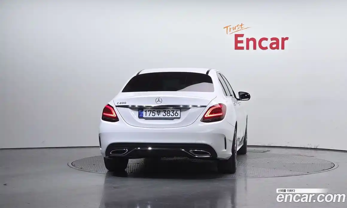 Mercedes-Benz C-Class 2021 2.0 Автомат в Москве № 139385, фото 4