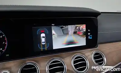 Mercedes-Benz E-Class 2021 2.0 Автомат в Москве № 139607, миниатюра 9