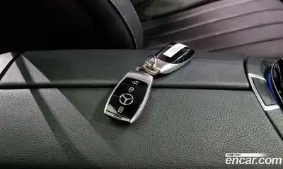 Mercedes-Benz E-Class, 2019