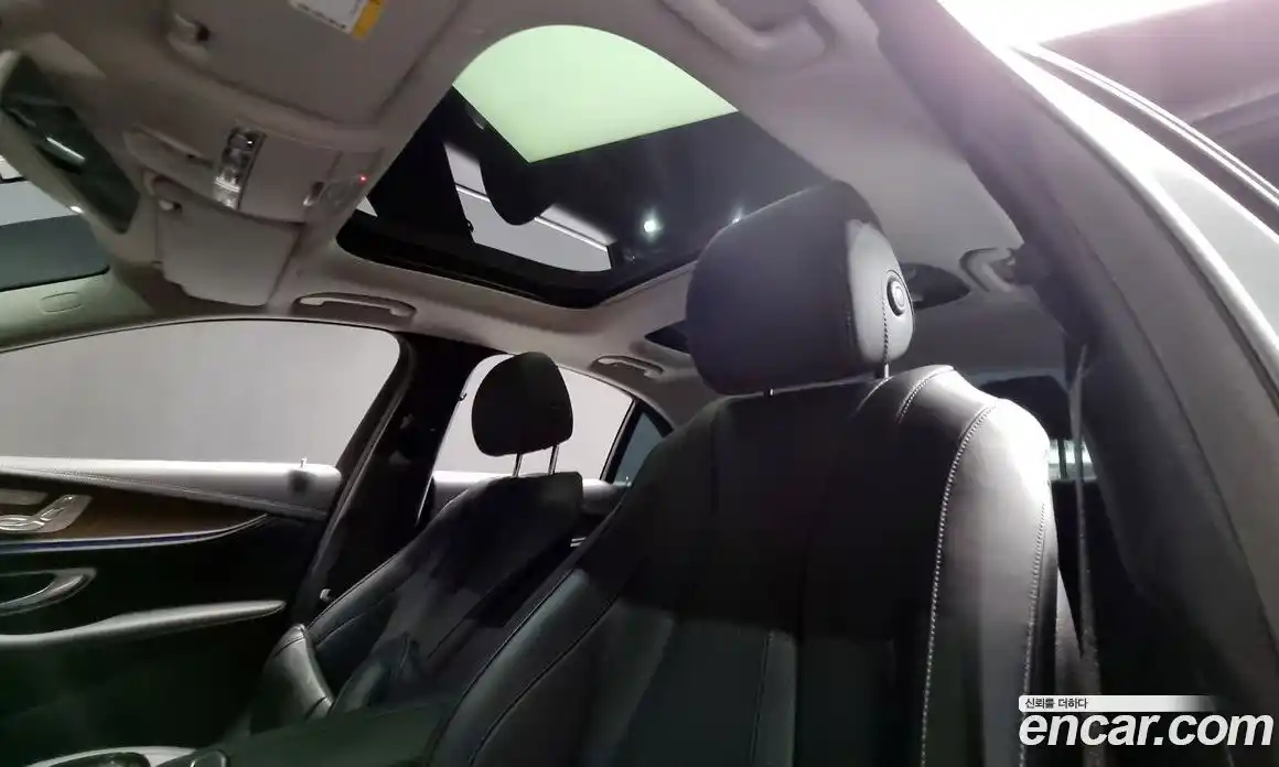 Mercedes-Benz E-Class 2019 2.0 Автомат в Москве № 142926, фото 13