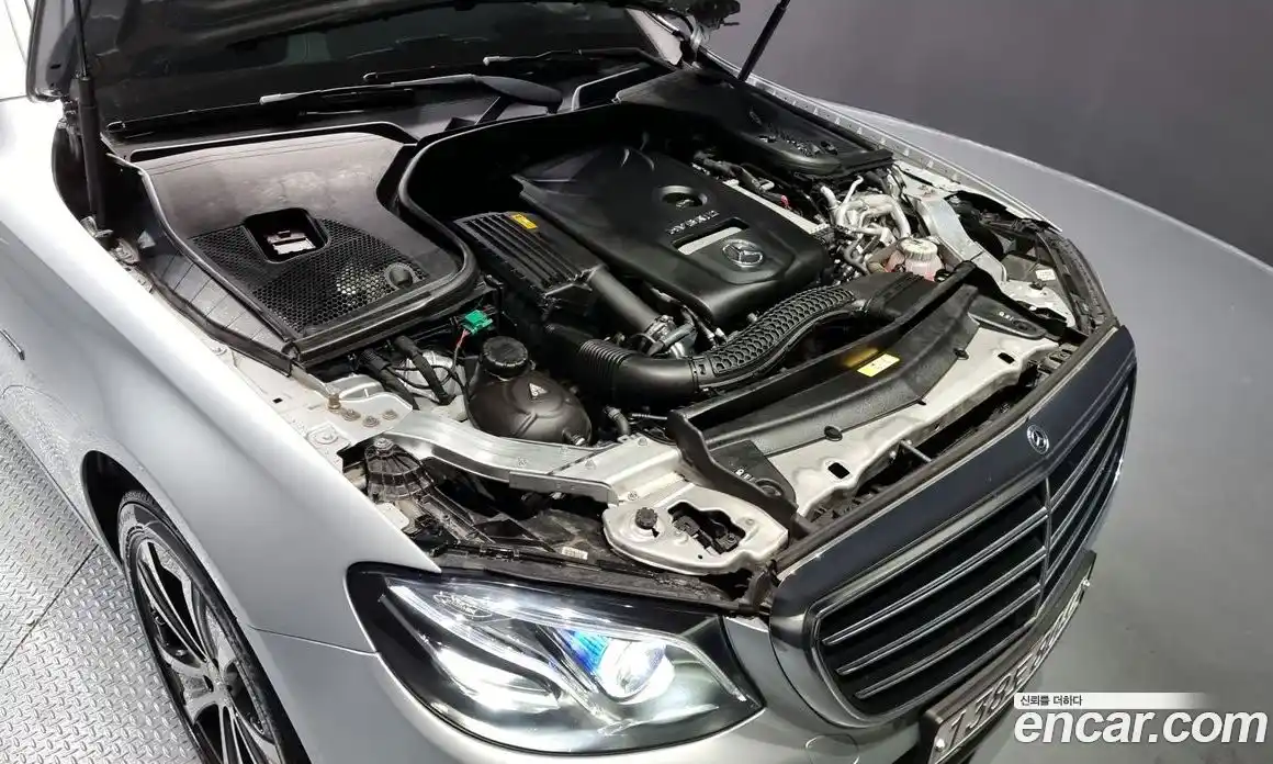 Mercedes-Benz E-Class 2019 2.0 Автомат в Москве № 142926, фото 6