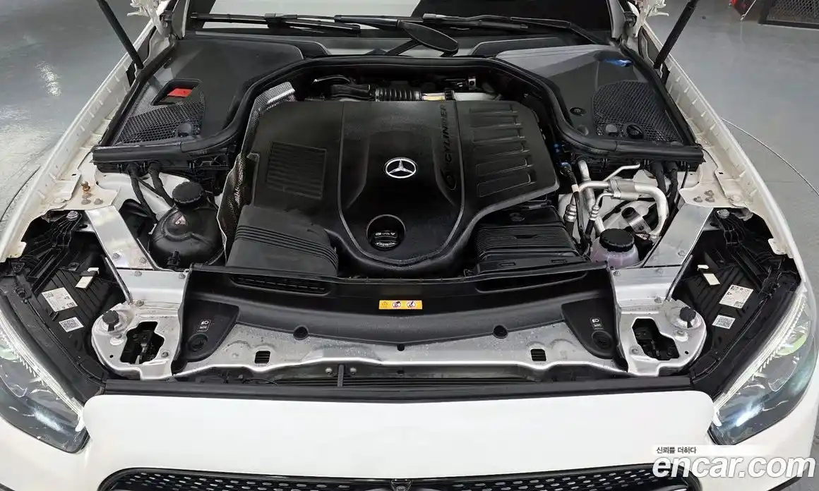 Mercedes-Benz E-Class 2022 3.0 Автомат в Москве № 143070, фото 17