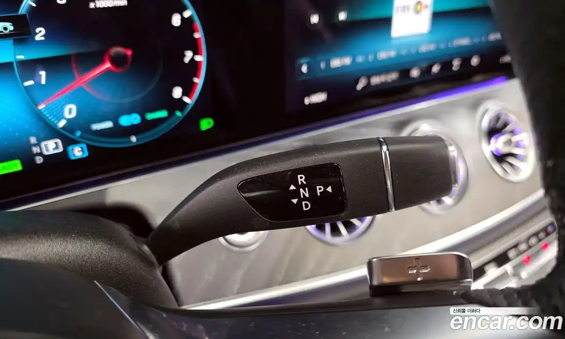 Mercedes-Benz E-Class 2022 3.0 Автомат в Москве № 143070, фото 18