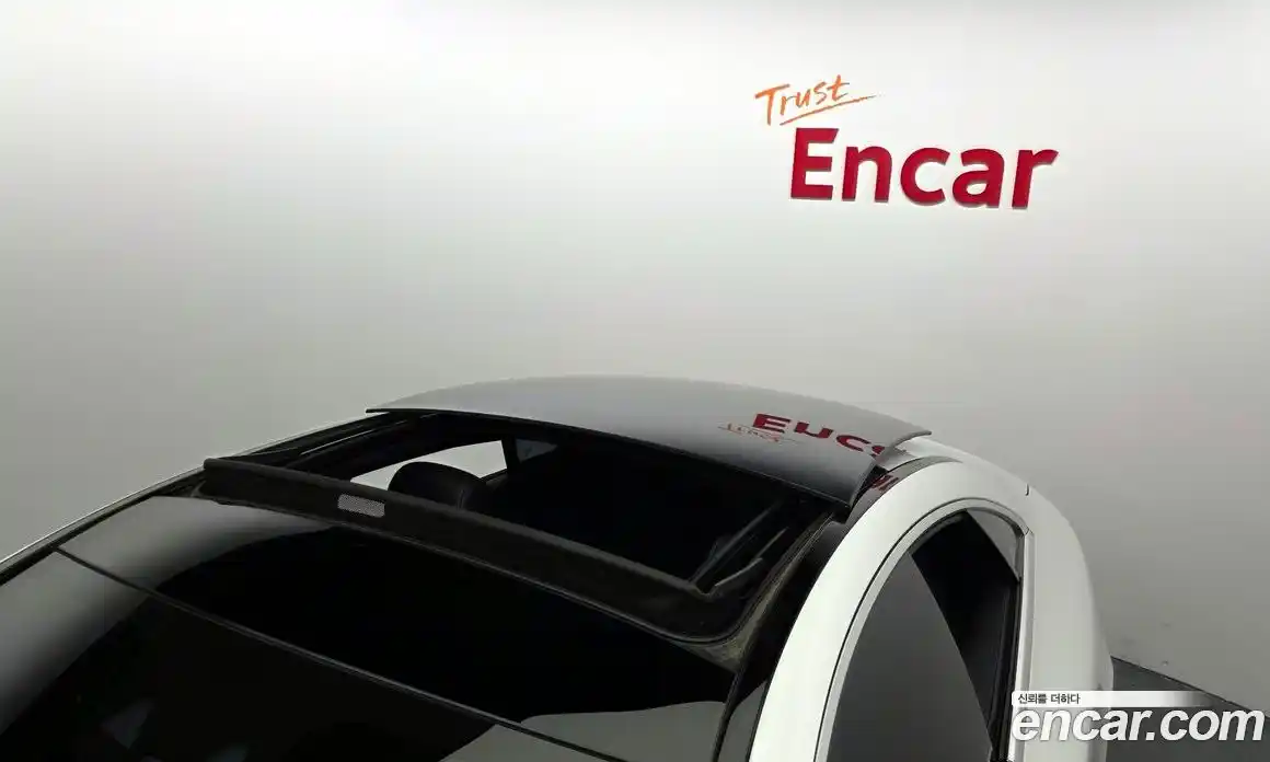 Mercedes-Benz E-Class 2022 3.0 Автомат в Москве № 143070, фото 4