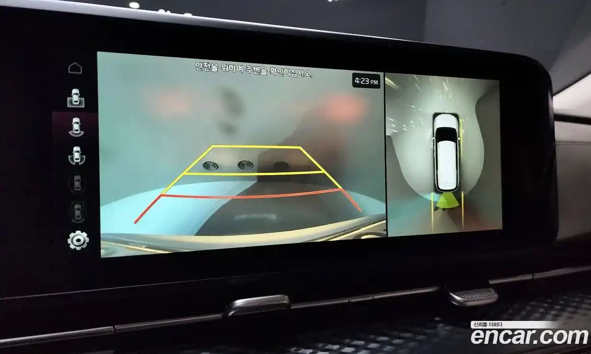 Kia Canival 2023 3.5 Автомат в Москве № 14388, фото 17