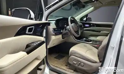 Kia Canival 2023 3.5 Автомат в Москве № 14388, миниатюра 5