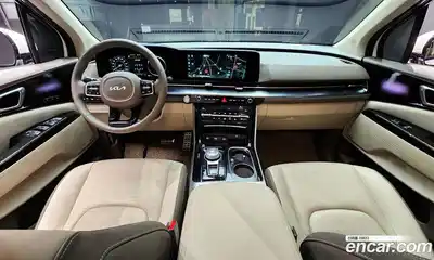Kia Canival 2023 3.5 Автомат в Москве № 14388, миниатюра 9