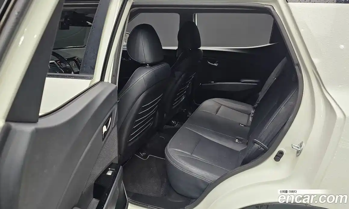 SsangYong TIBOLI 2017 1.6 Автомат в Москве № 146436, фото 13