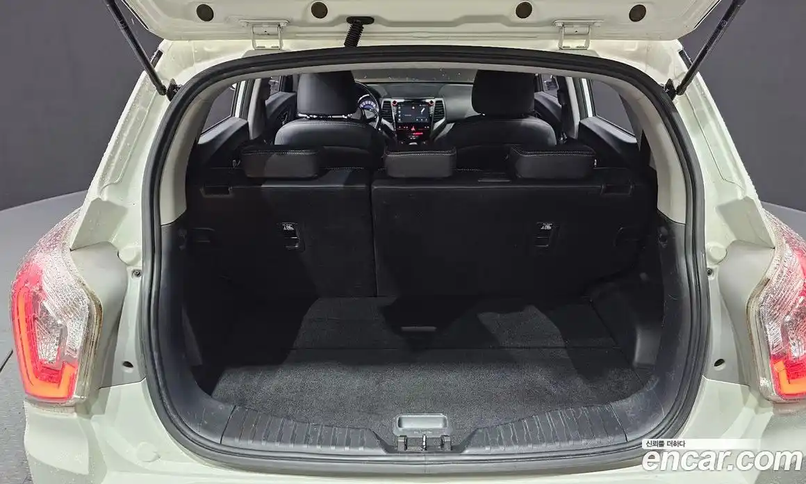 SsangYong TIBOLI 2017 1.6 Автомат в Москве № 146436, фото 19