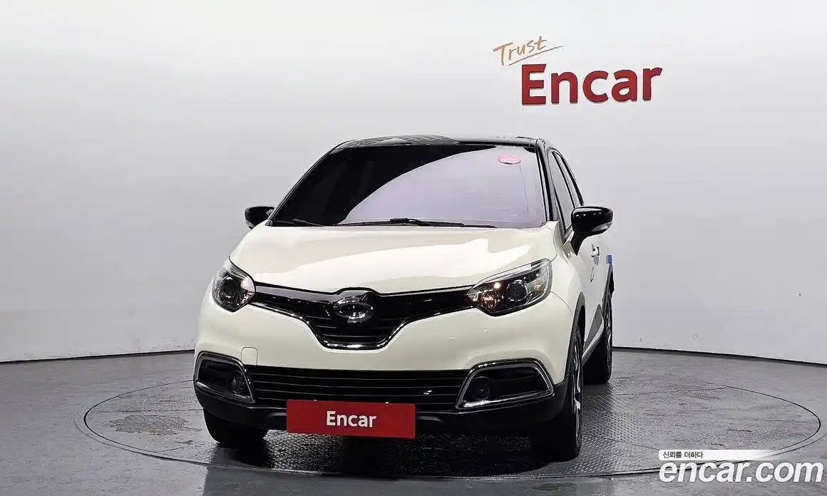 Renault QM3 2014 1.5 Автомат в Москве № 148272, фото 11