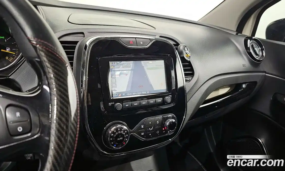 Renault QM3 2014 1.5 Автомат в Москве № 148272, фото 13