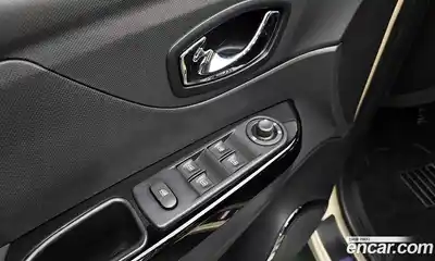 Renault QM3 2014 1.5 Автомат в Москве № 148272, миниатюра 5