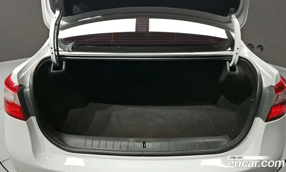 Renault SM5 2018 2.0 Автомат в Москве № 148557, фото 19