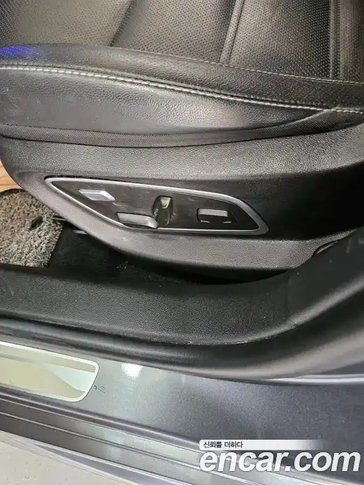 Renault SM6 2019 1.6 Автомат в Москве № 152927, фото 13