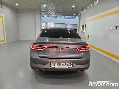 Renault SM6 2019 1.6 Автомат в Москве № 152927, миниатюра 3