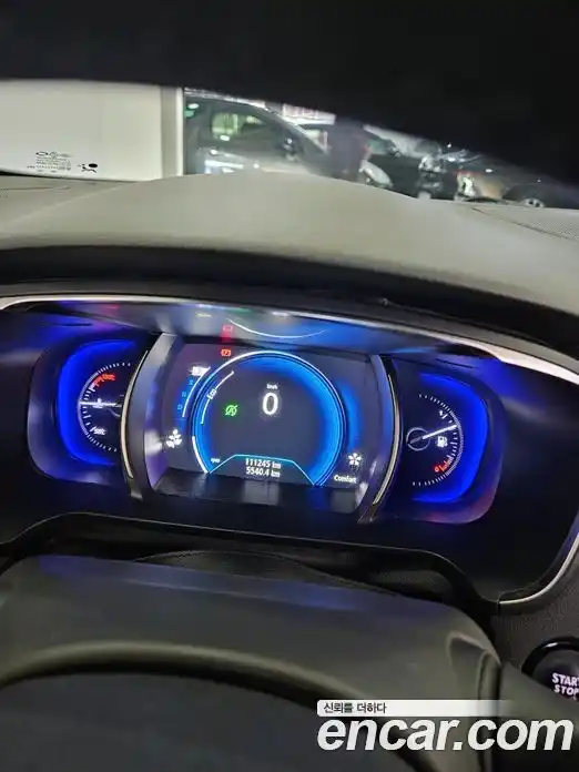 Renault SM6 2019 1.6 Автомат в Москве № 152927, фото 10