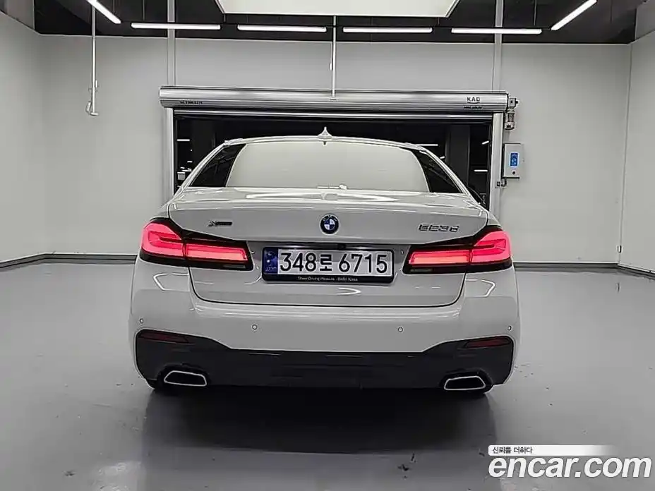 BMW 5-Series 2023 2.0 Автомат в Москве № 154145, фото 4