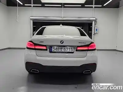 BMW 5-Series 2023 2.0 Автомат в Москве № 154145, миниатюра 4