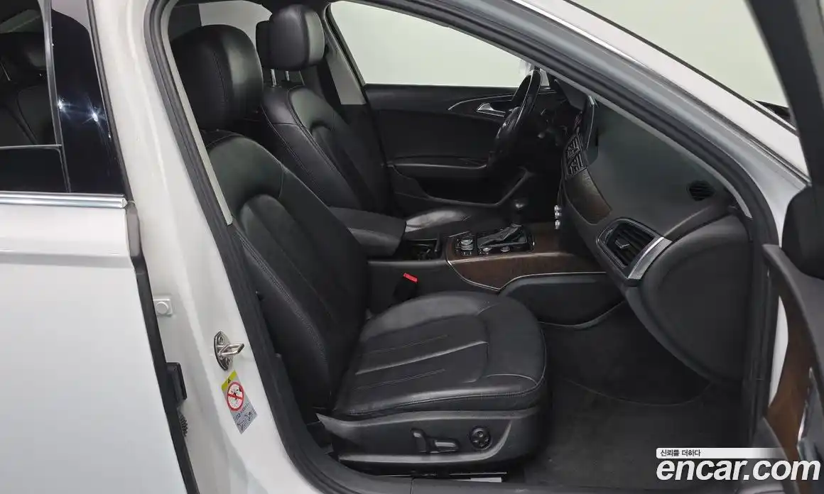 Audi A6 2015 2.0 Автомат в Москве № 154218, фото 15