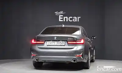 BMW 3-Series 2021 2.0 Автомат в Москве № 154388, миниатюра 11