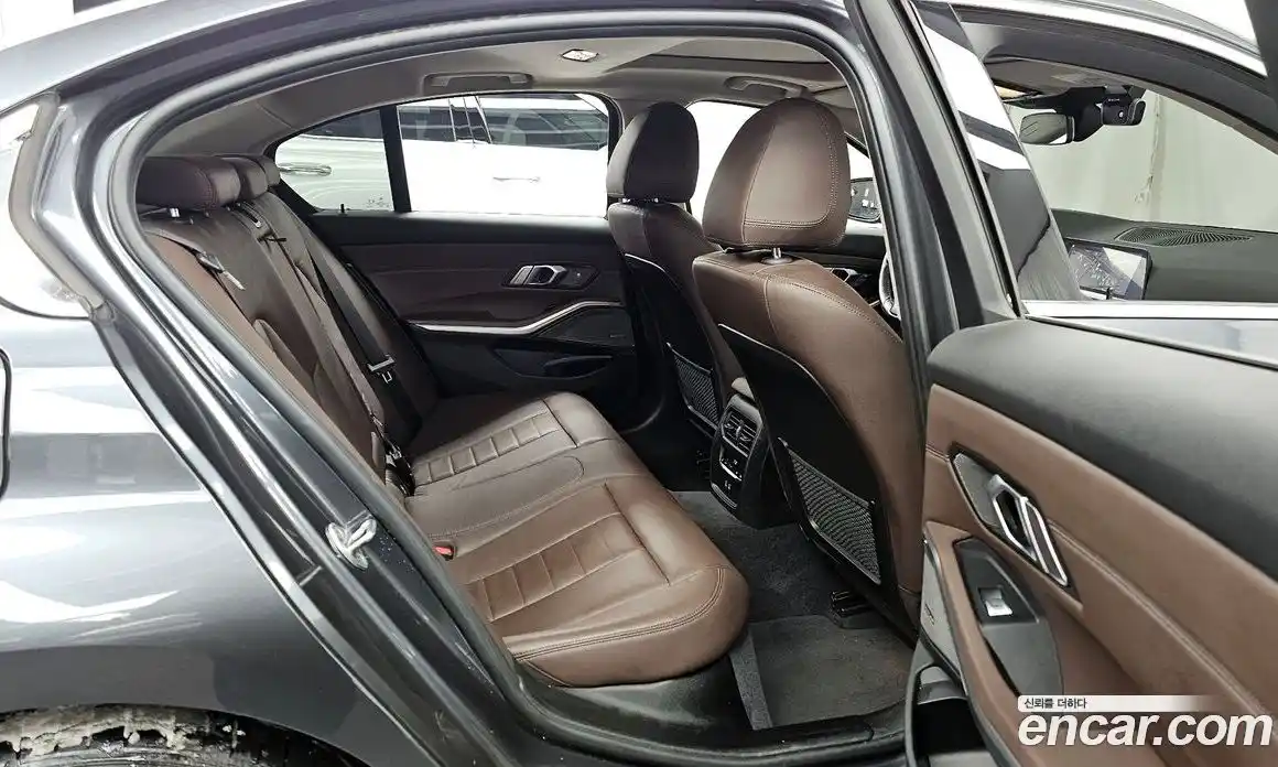 BMW 3-Series 2021 2.0 Автомат в Москве № 154388, фото 9