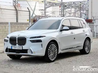 BMW X7 2023 3.0 Автомат в Москве № 158058, миниатюра 2