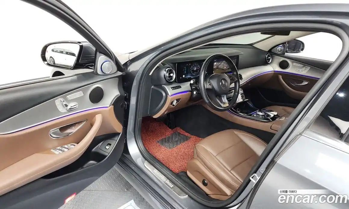 Mercedes-Benz E-Class 2017 2.0 Автомат в Москве № 158518, фото 14