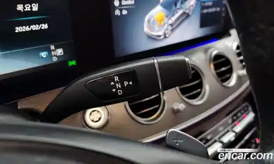 Mercedes-Benz E-Class 2017 2.0 Автомат в Москве № 158518, миниатюра 4