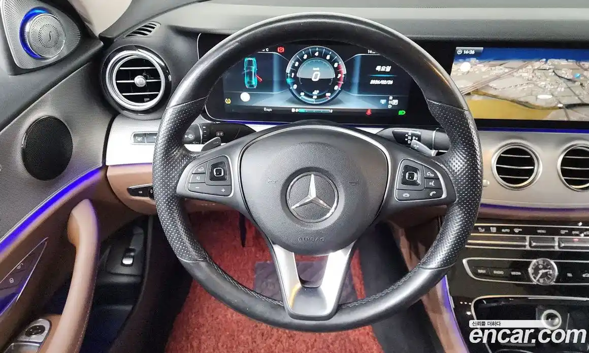 Mercedes-Benz E-Class 2017 2.0 Автомат в Москве № 158518, фото 10