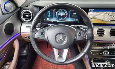 Mercedes-Benz E-Class 2017 2.0 Автомат в Москве № 158518, миниатюра 10
