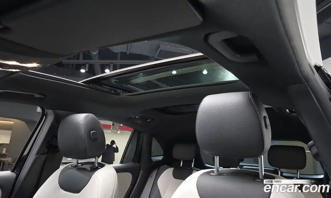 Mercedes-Benz GLA-Class 2020 2.0 Автомат в Москве № 160582, фото 18