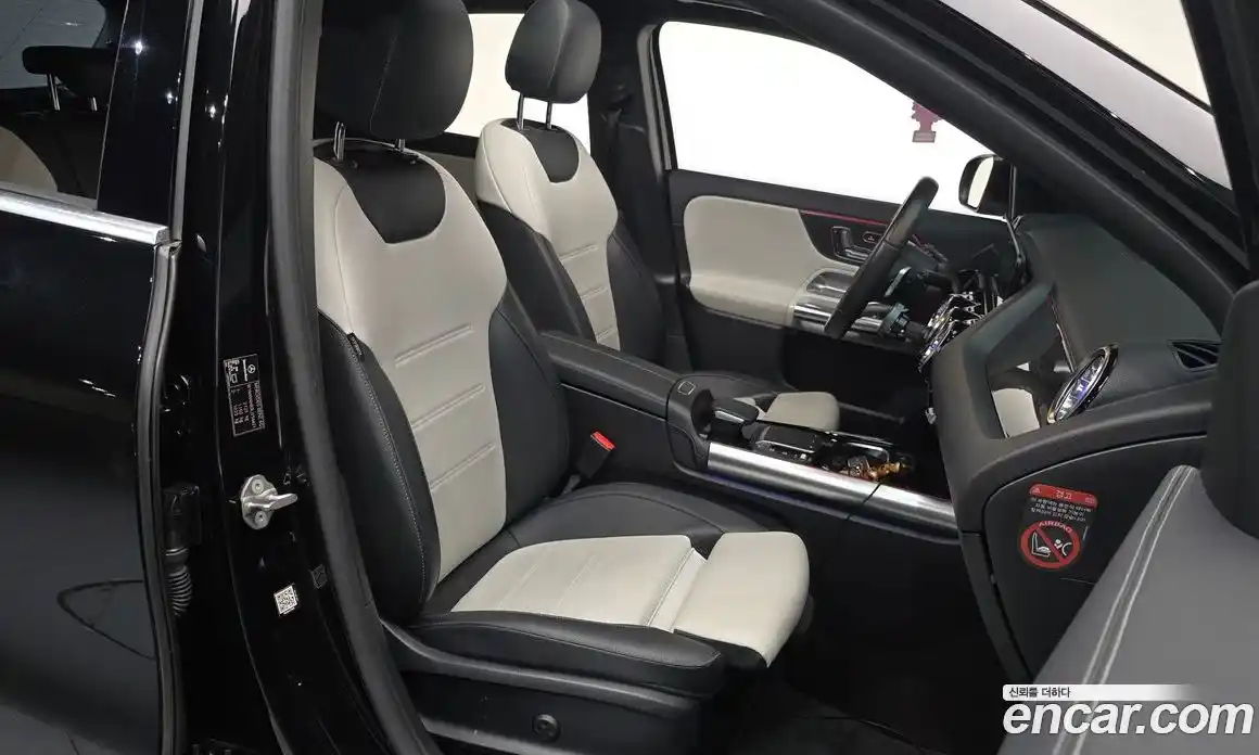 Mercedes-Benz GLA-Class 2020 2.0 Автомат в Москве № 160582, фото 9