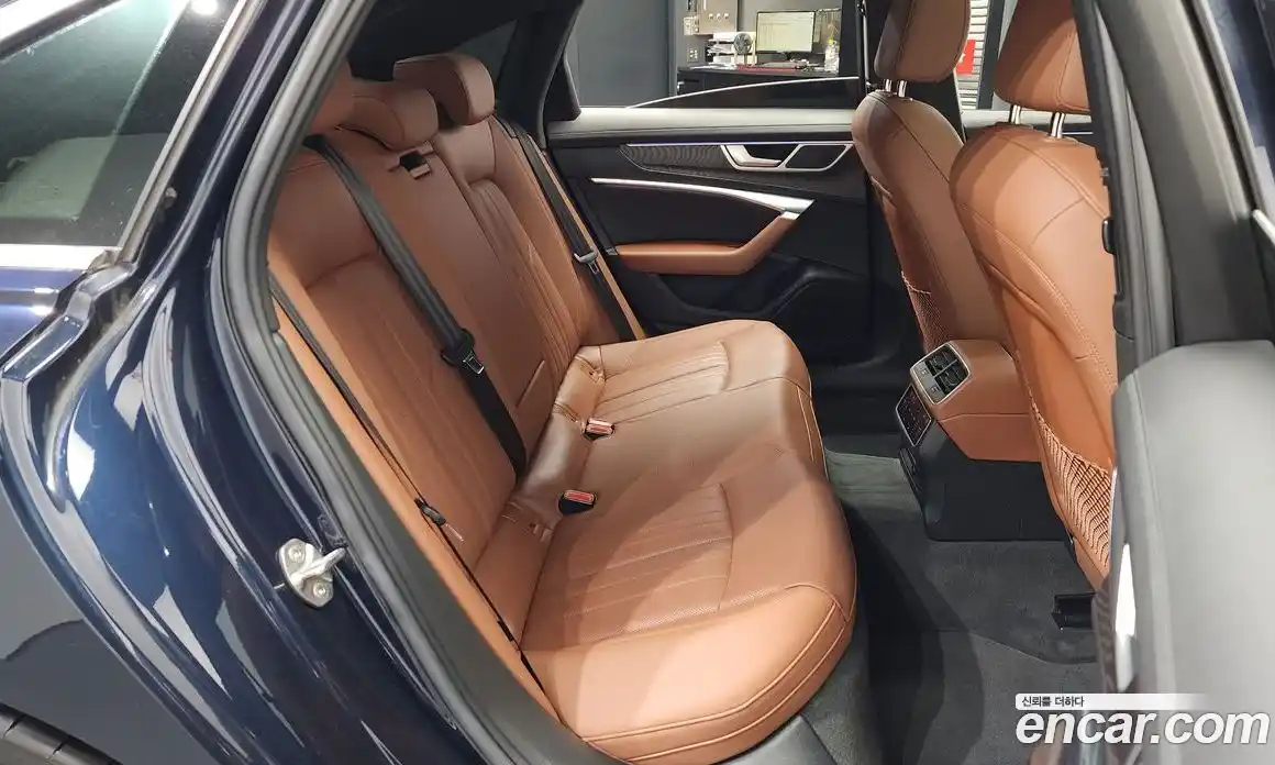 Audi A6 2023 2.0 Автомат в Москве № 162409, фото 7