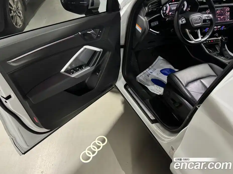 Audi Q3 2020 2.0 Автомат в Москве № 164093, фото 12