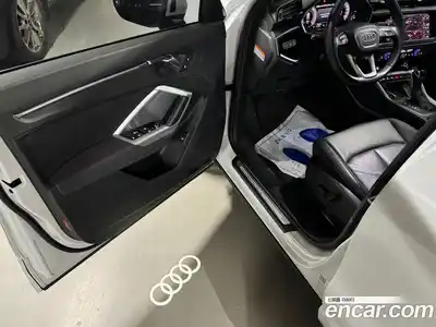 Audi Q3 2020 2.0 Автомат в Москве № 164093, миниатюра 12