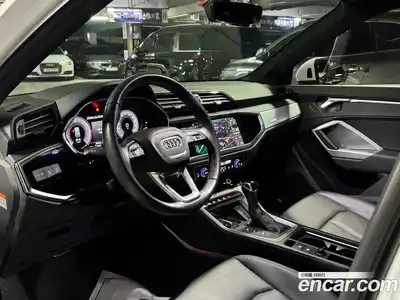 Audi Q3 2020 2.0 Автомат в Москве № 164093, миниатюра 9