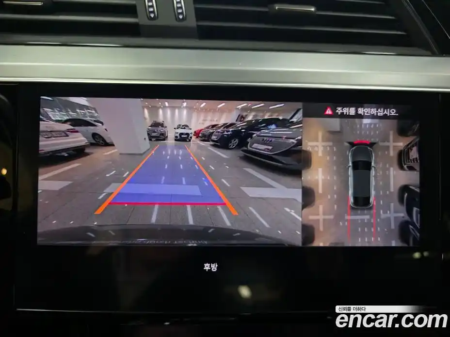 Audi e-tron 2022 Автомат в Москве № 164114, фото 15