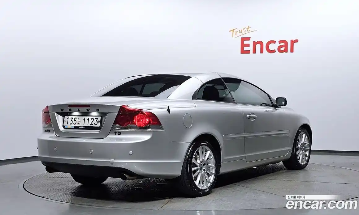 Volvo C70 2007 2.5 Автомат в Москве № 164529, фото 6