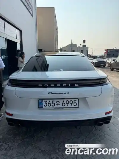Porsche Panamera 2025 2.9 Автомат в Москве № 164888, миниатюра 2
