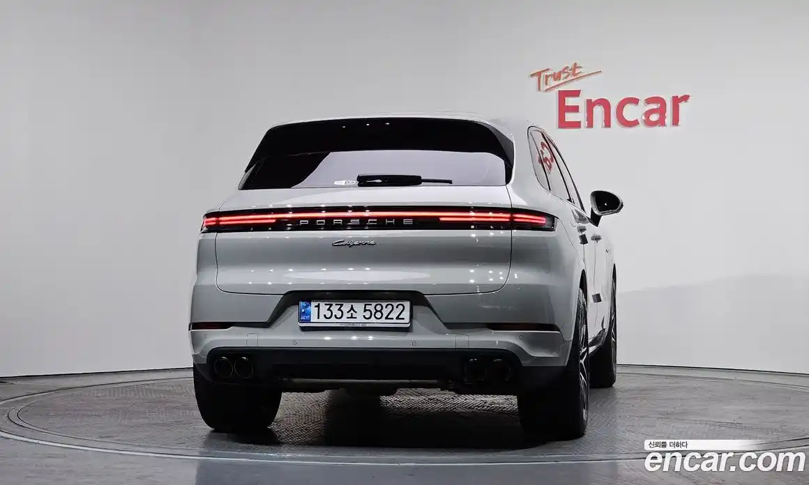 Porsche Cayenne 2024 3.0 Автомат в Москве № 164993, фото 14