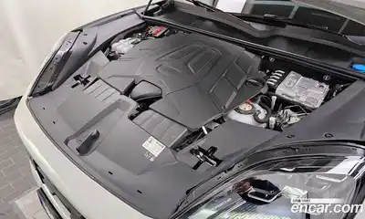 Porsche Cayenne 2024 3.0 Автомат в Москве № 164993, миниатюра 4