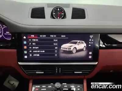 Porsche Cayenne 2023 3.0 Автомат в Москве № 165799, миниатюра 12