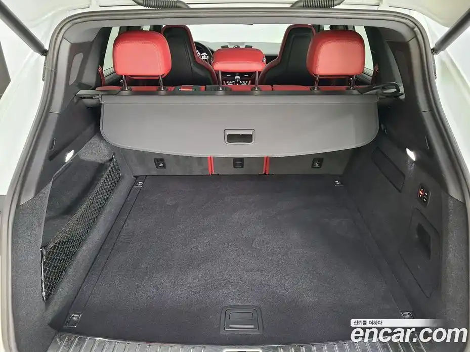 Porsche Cayenne 2023 3.0 Автомат в Москве № 165799, фото 15