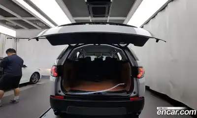 Land Rover Discovery Sport, 2016