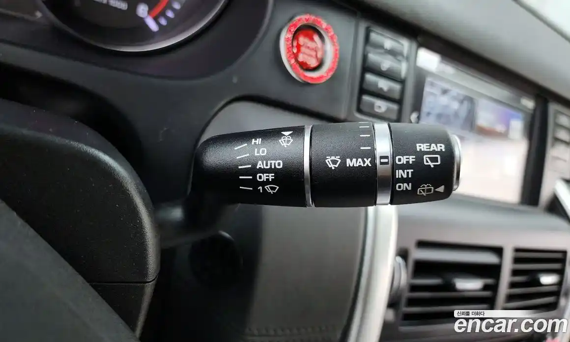 Land Rover Discovery Sport 2016 2.0 Автомат в Москве № 166664, фото 17