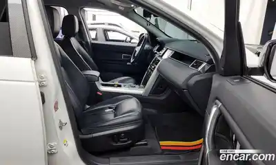 Land Rover Discovery Sport 2016 2.0 Автомат в Москве № 166664, миниатюра 3