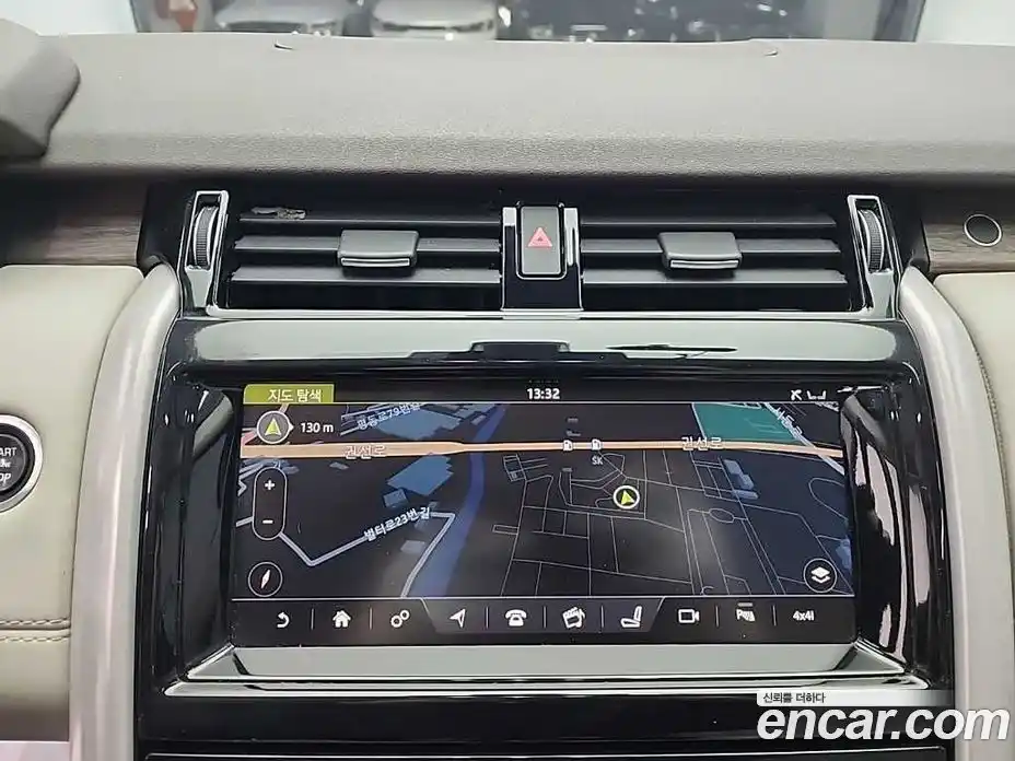 Land Rover Discovery 2017 3.0 Автомат в Москве № 166890, фото 15