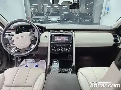 Land Rover Discovery 2017 3.0 Автомат в Москве № 166890, миниатюра 7
