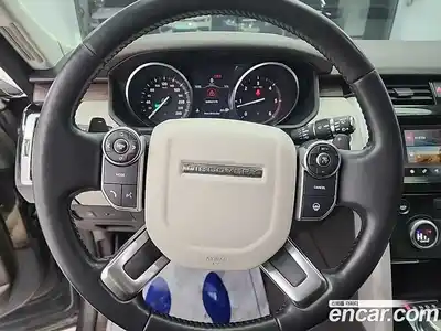 Land Rover Discovery 2017 3.0 Автомат в Москве № 166890, миниатюра 9